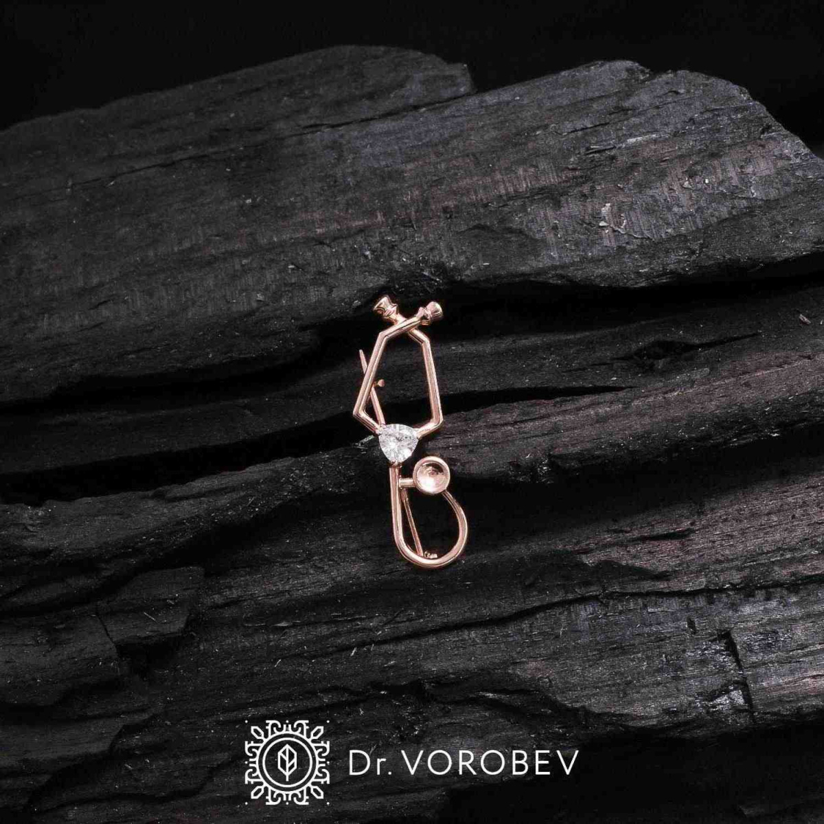 Брошь "Фонендоскоп №6" Au 585